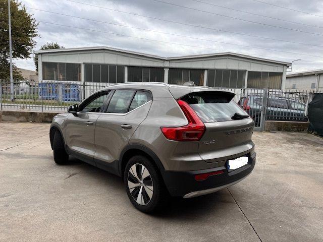 VOLVO XC40 T4 Recharge Plug-in Hybrid Inscription Expression