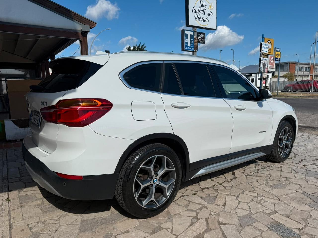 Bmw X1 sDrive18d xLine