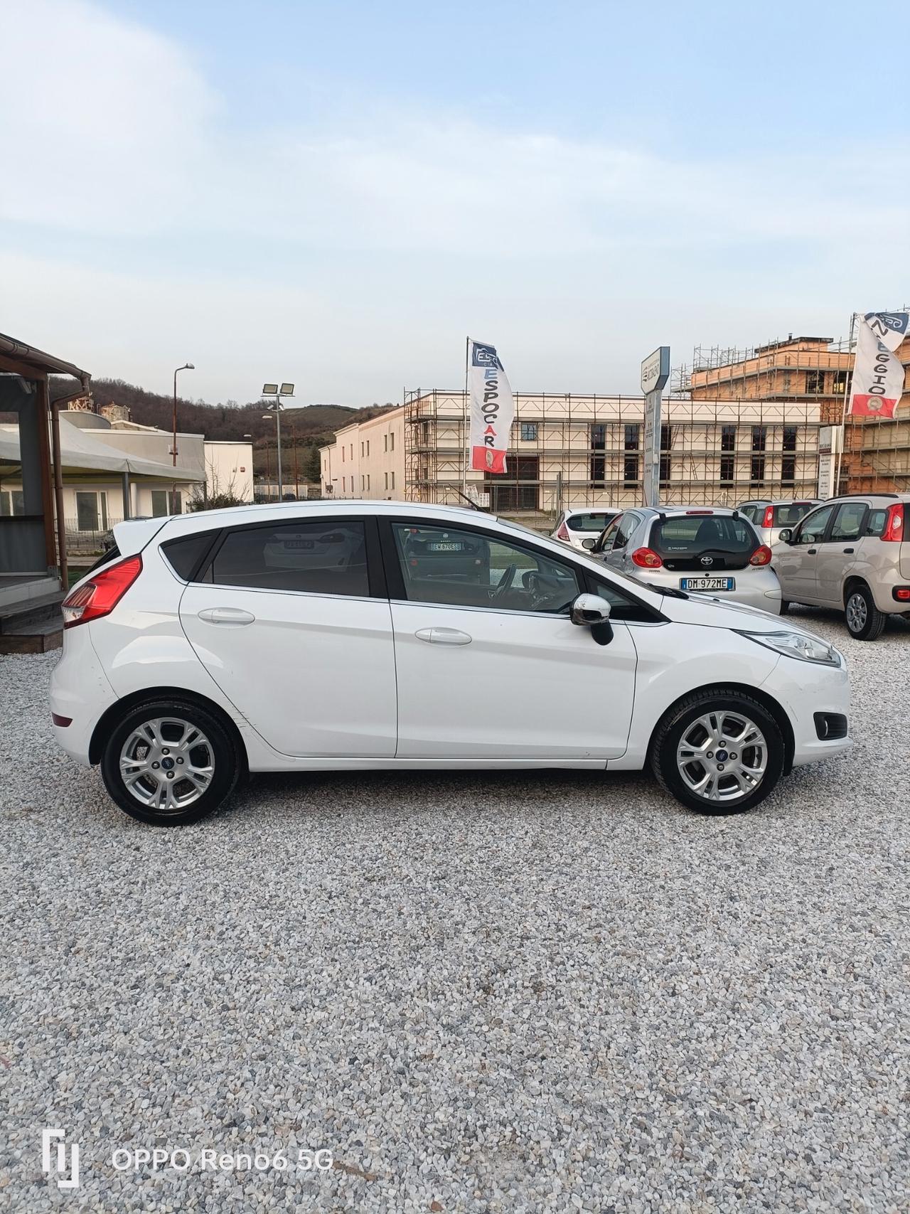 Ford Fiesta 1.5 TDCi 75CV 5 porte Titanium