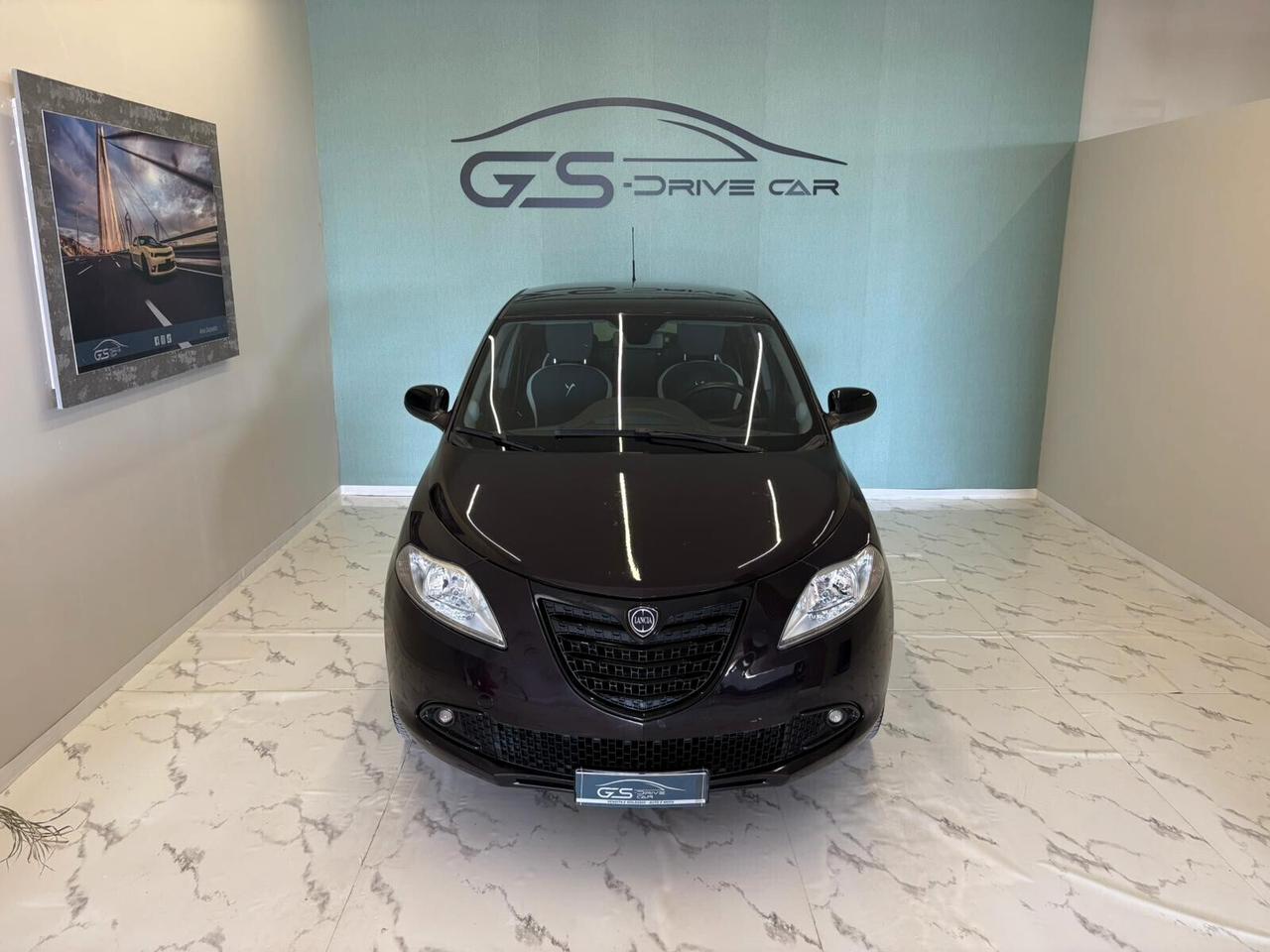 Lancia Ypsilon 1.2 69 CV 5 porte GPL Ecochic Gold