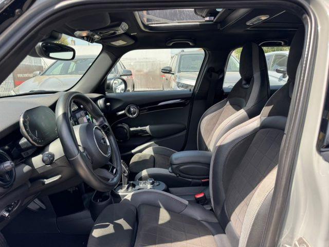 MINI Cooper 1.5 Cooper JCW 5 porte