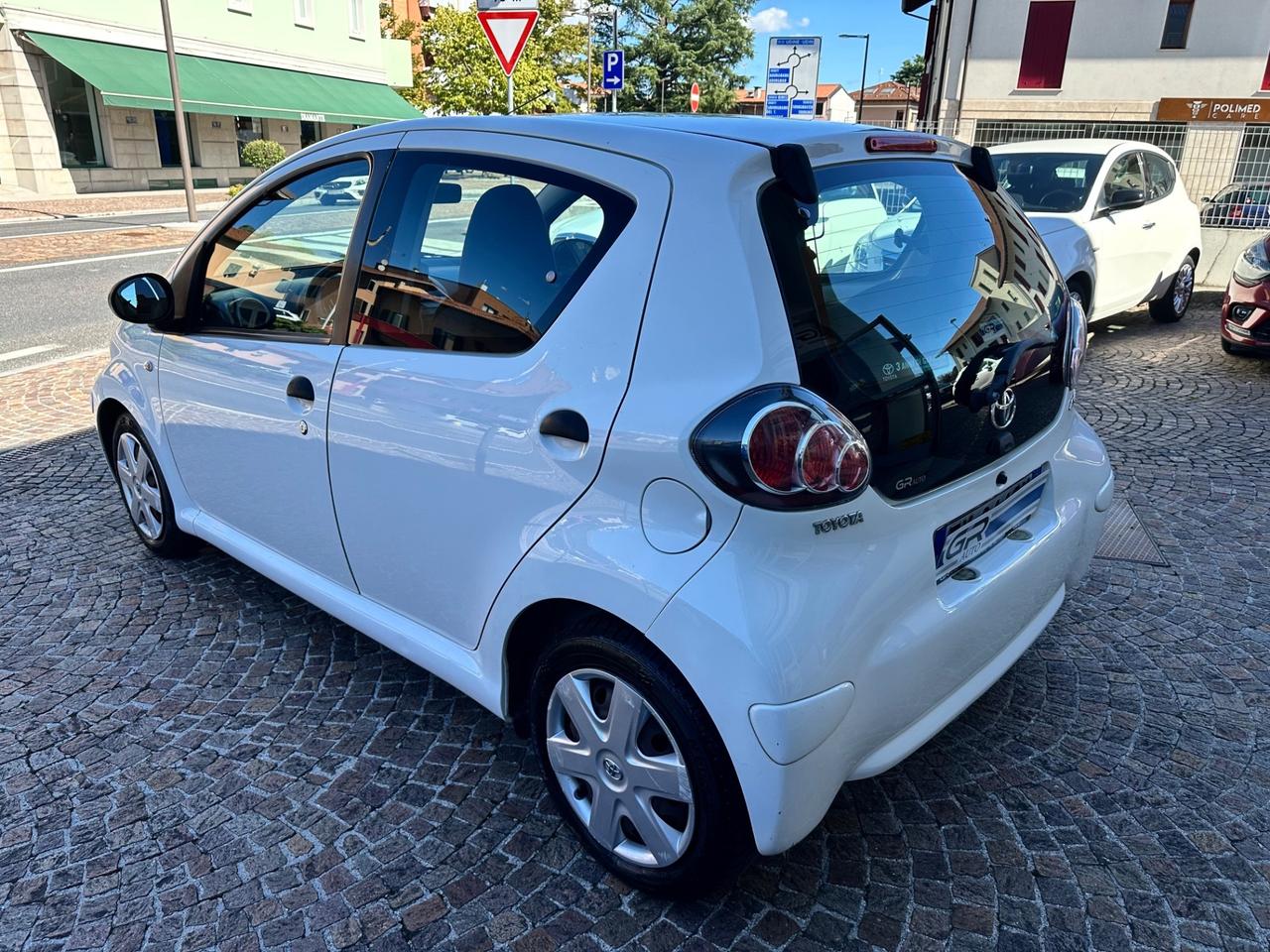 Toyota Aygo 1.0Bz 68Cv 5P Sol Connect -Uniproprietario