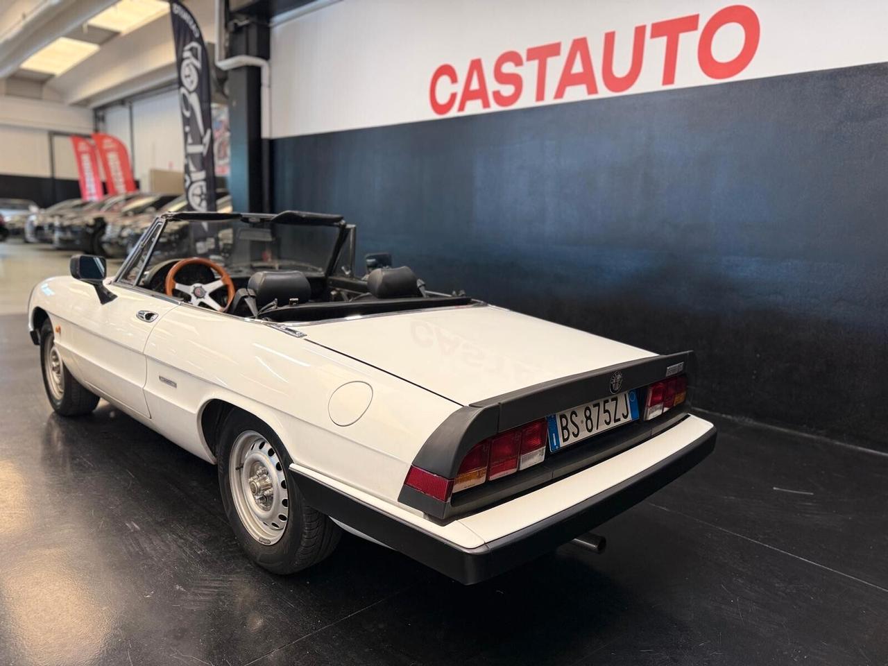 Alfa Romeo Duetto Spider 1.6