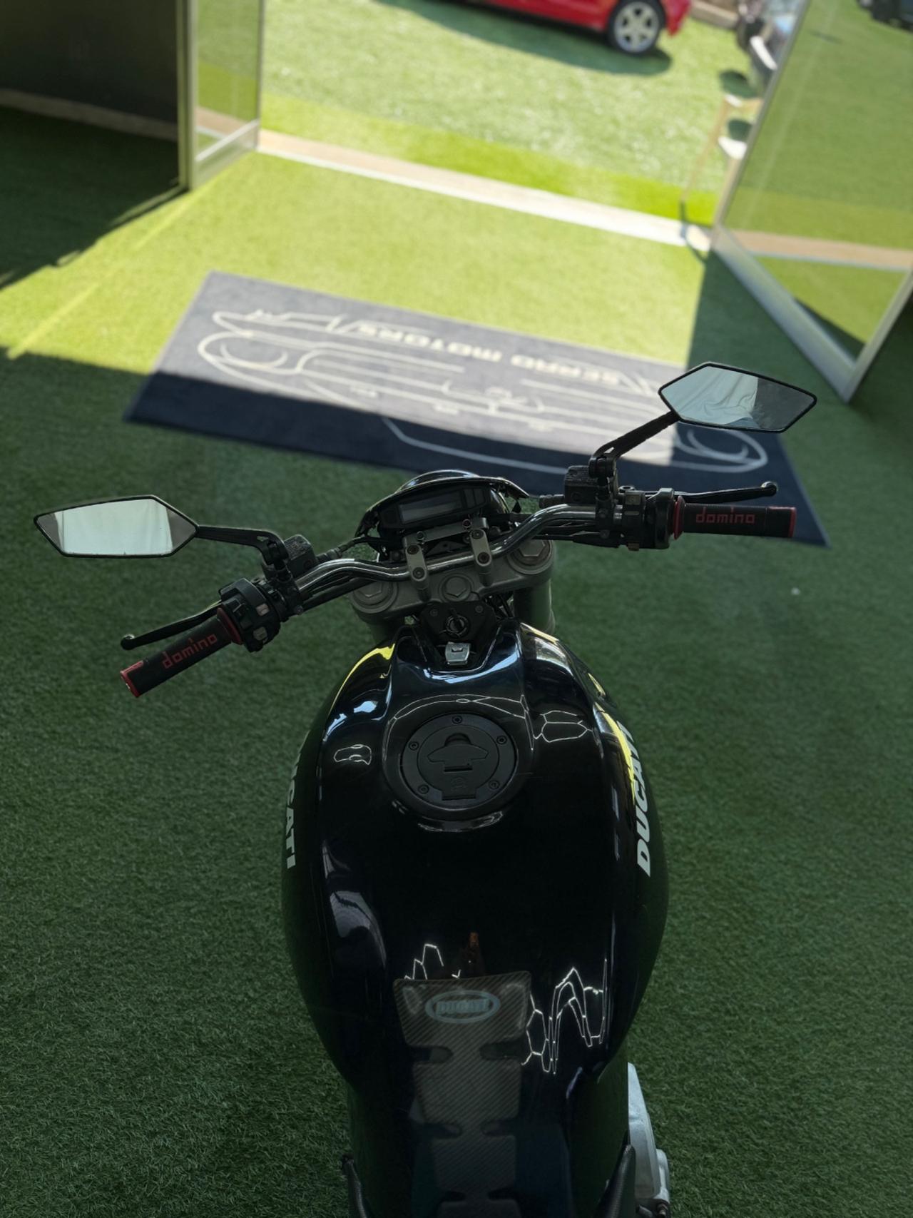 Ducati Monster 600 Iscritto ASI