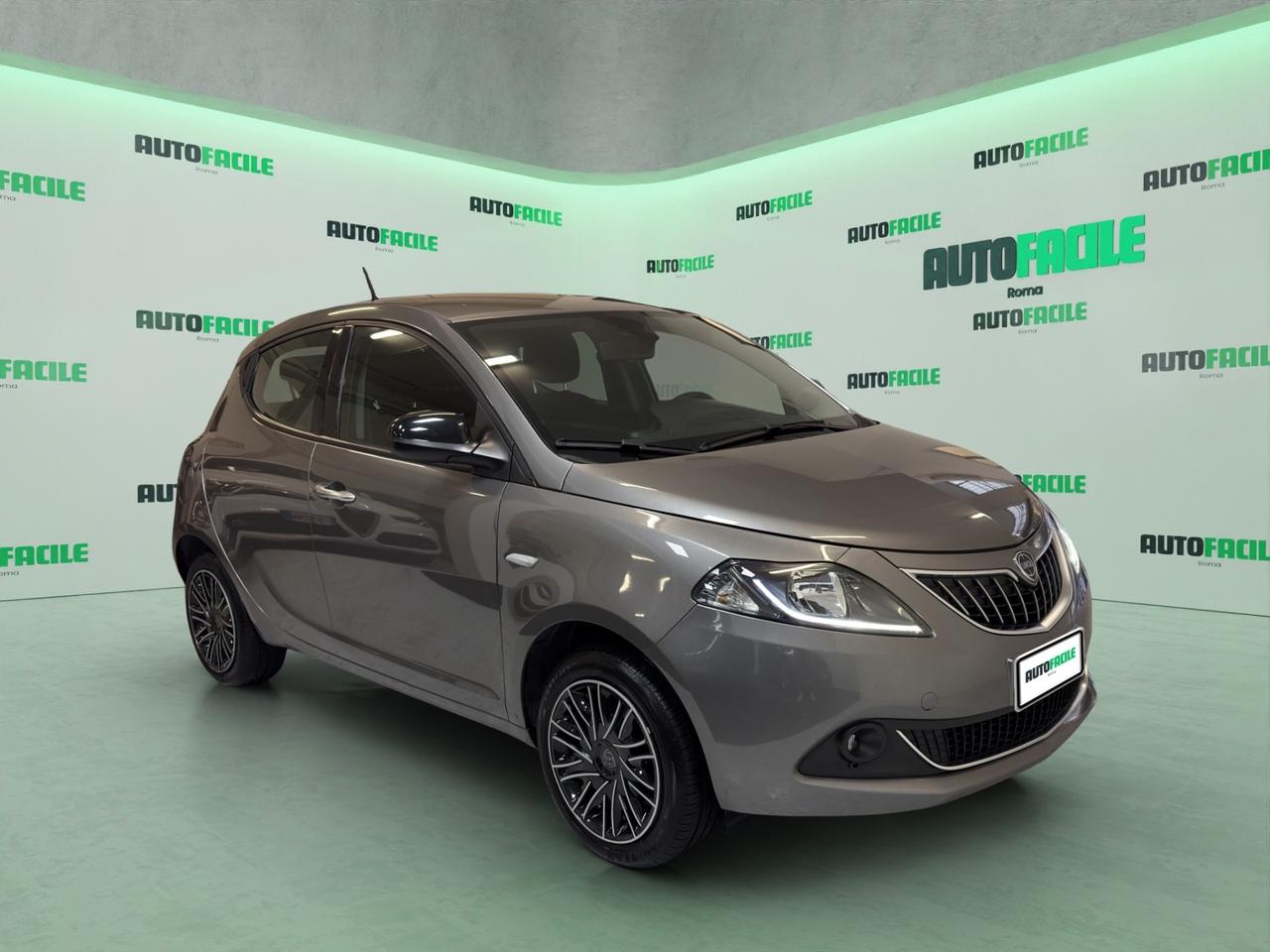 Lancia Ypsilon 1.0 FireFly Hybrid Gold