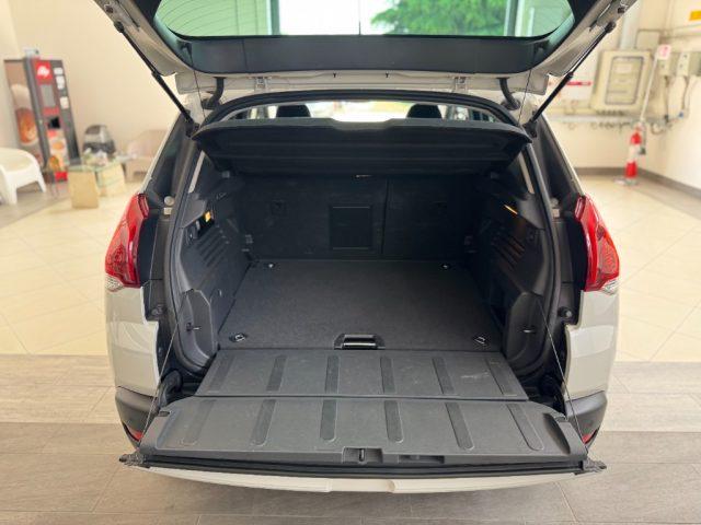 PEUGEOT 3008 2.0 HDi 163CV aut. Allure