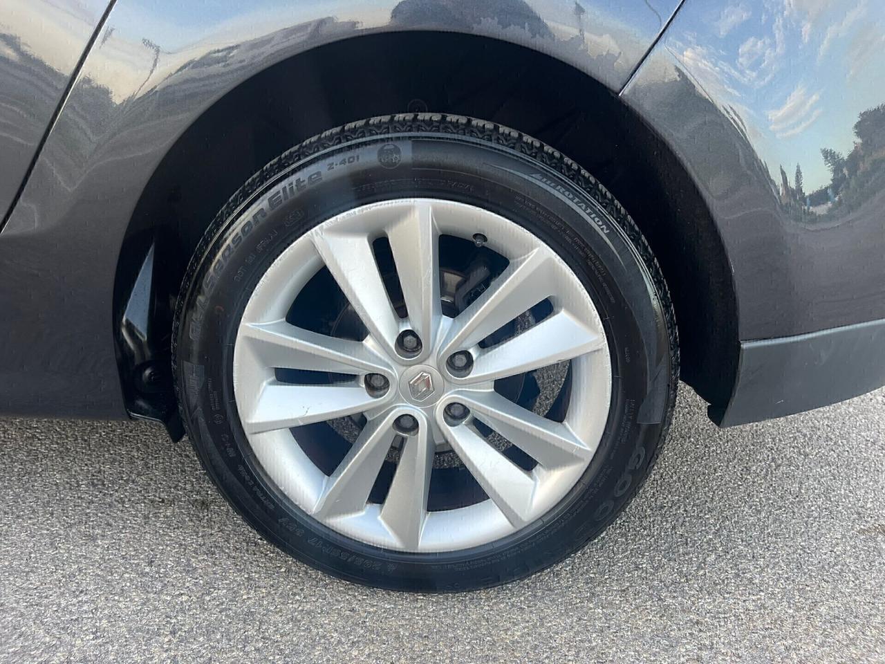 Renault Scénic X-Mod dCi Luxe 7 posti Unipro 2011