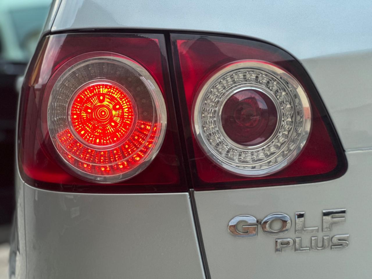 Golf 6 Plus 1.6 TDI 105cv DPF Highline 2010