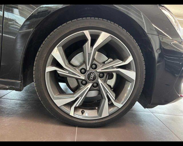 AUDI A3 SPB 35 TDI S line edition