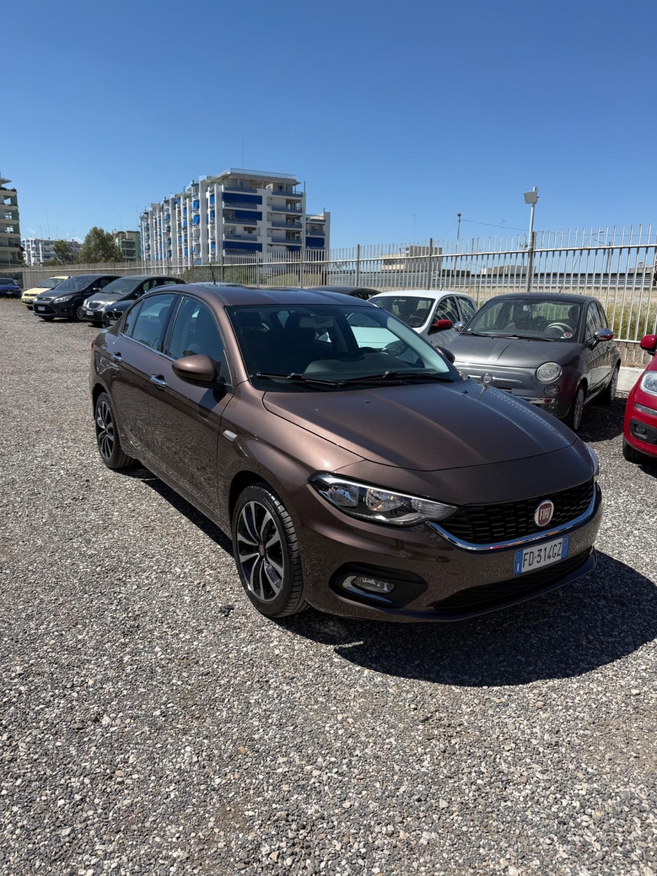 Fiat Tipo 1.6 Mjt 4 porte Lounge