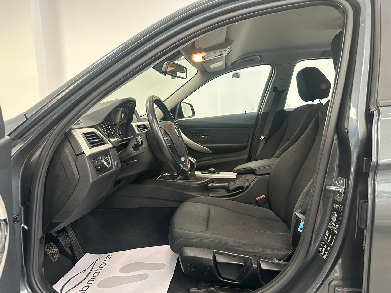 Bmw 320d xDrive Touring Business Advantage