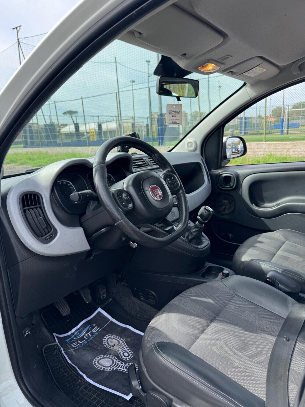 Fiat Panda 1.2 CROSS