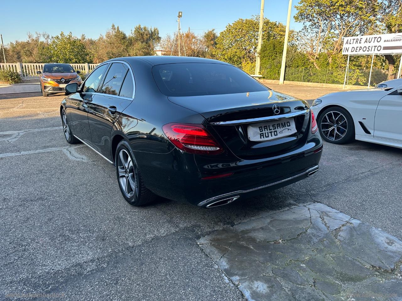 MERCEDES-BENZ E 220 d Premium