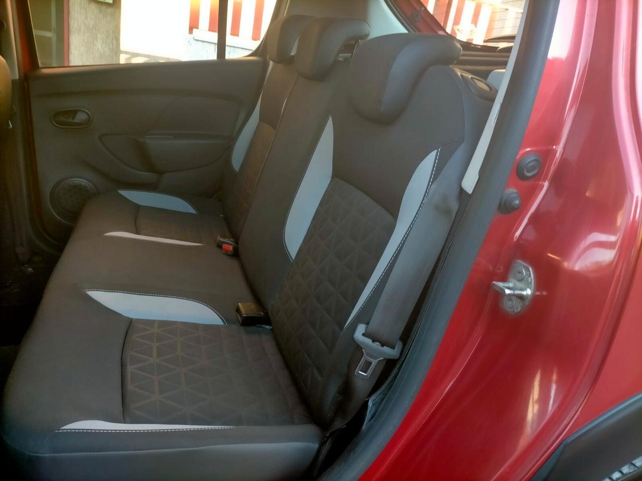 Dacia Sandero Stepway 1.5 dCi 90CV