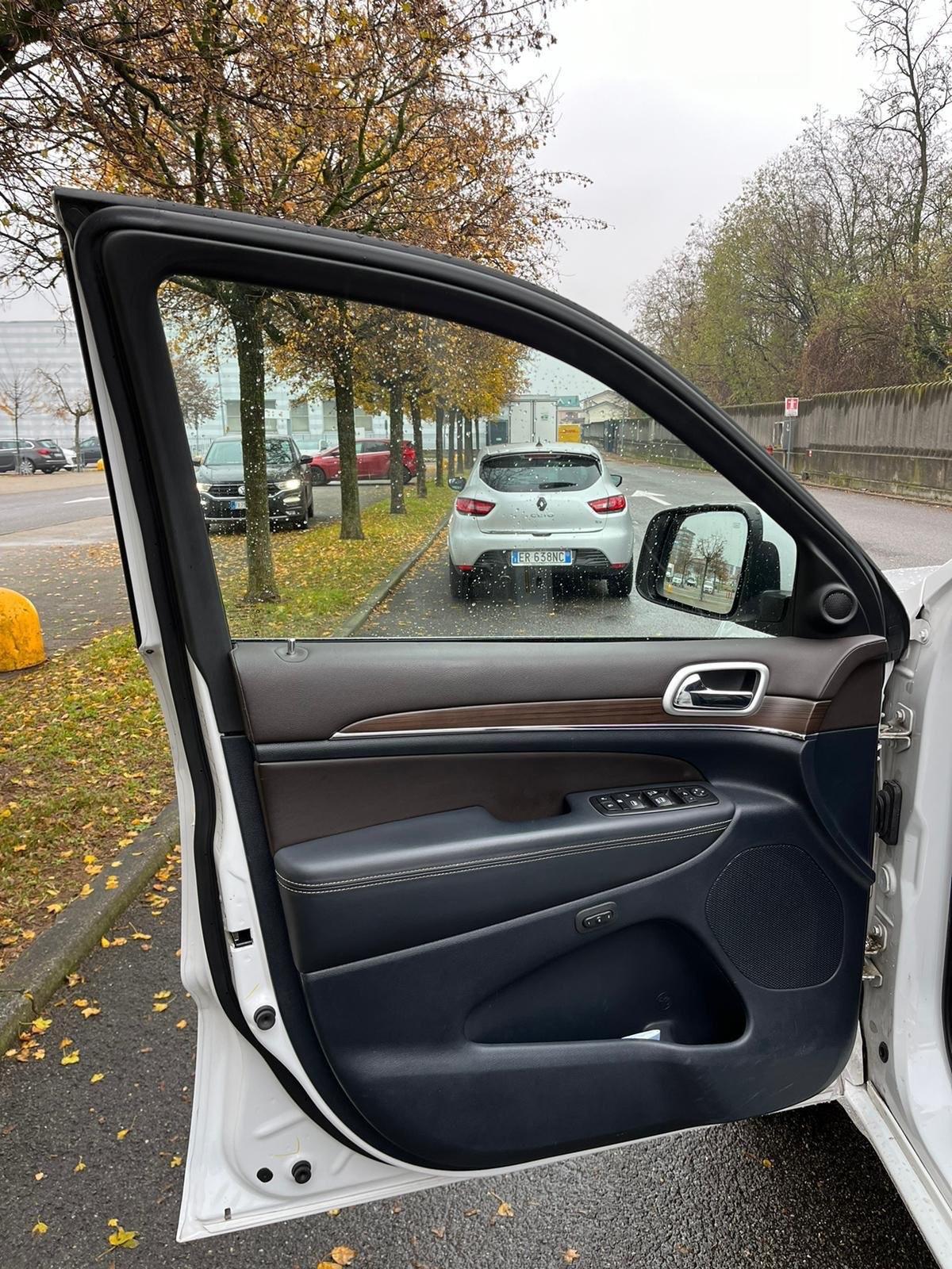 Jeep Grand Cherokee 3.0 V6 CRD 250 CV Multijet II Overland