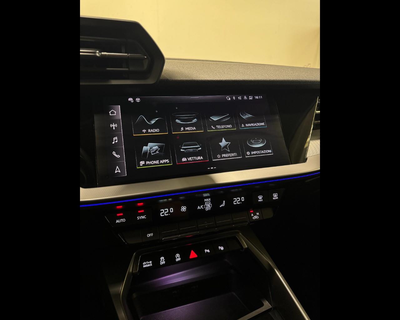 AUDI A3 SPORTBACK 35 TDI S-TRONIC S LINE EDITION