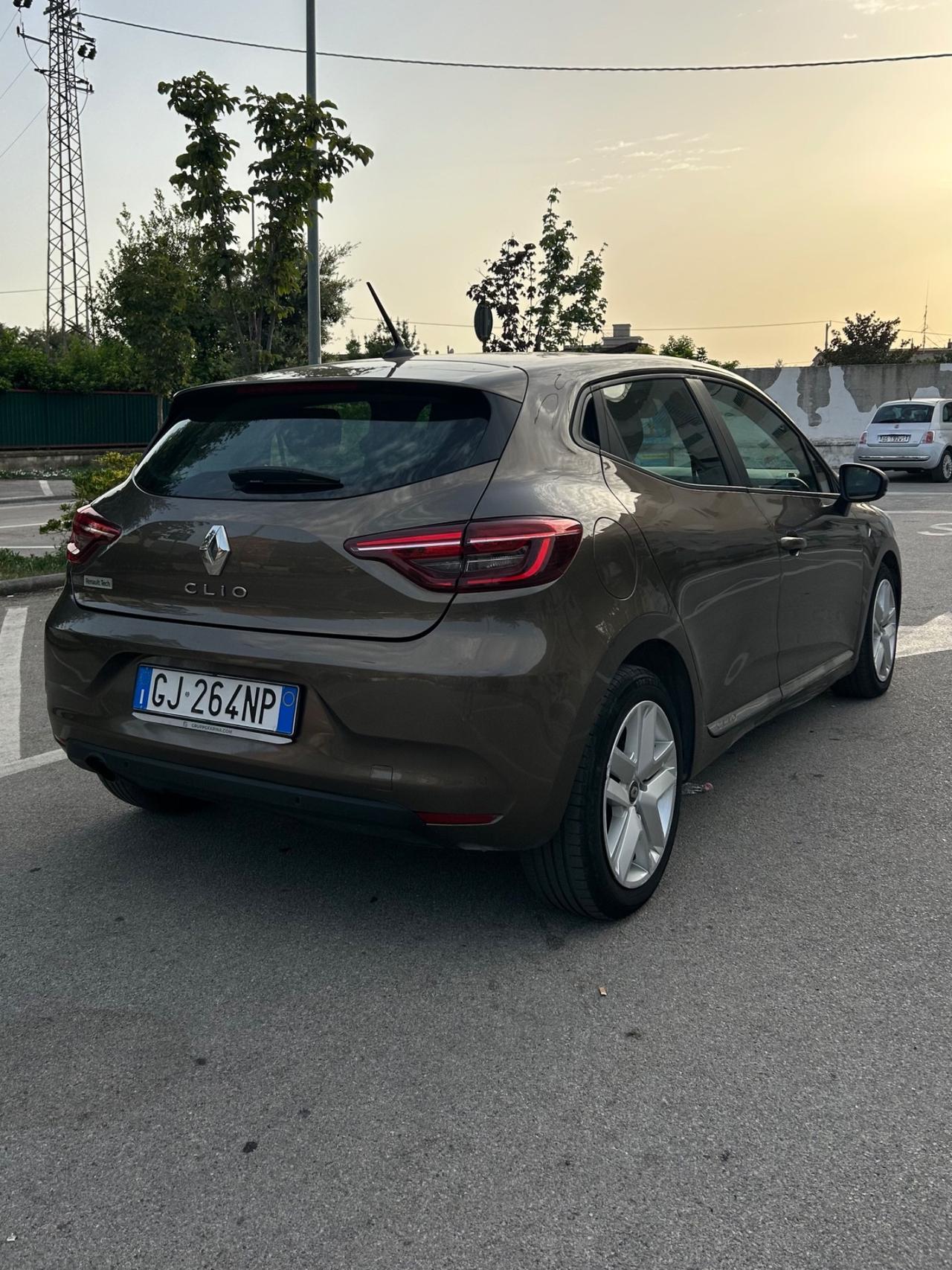 Renault Clio Blue dCi 85 CV 5 porte Intens - 2020