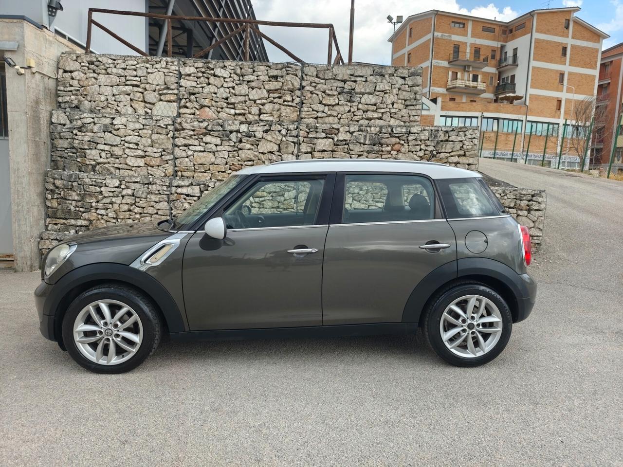 Mini Cooper D Countryman 1.6 Stupenda!
