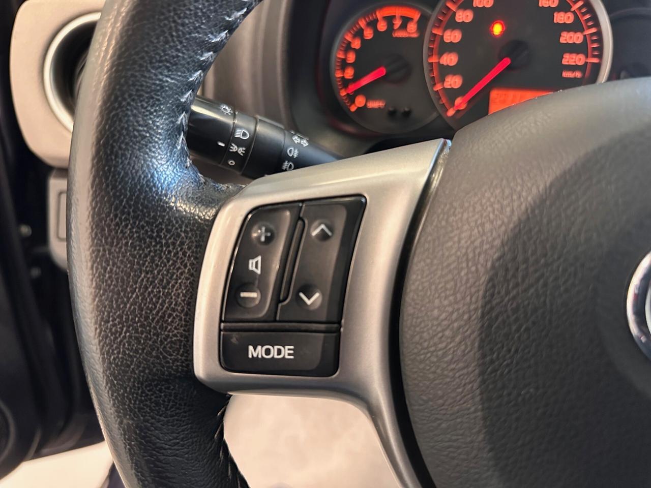 TOYOTA YARIS 1.0 BENZINA 5 PORTE