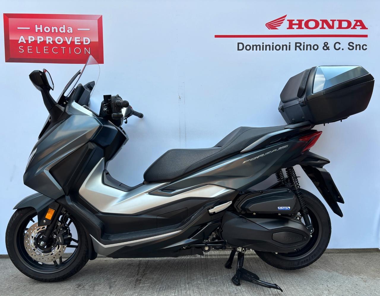 Honda Forza 350 Deluxe