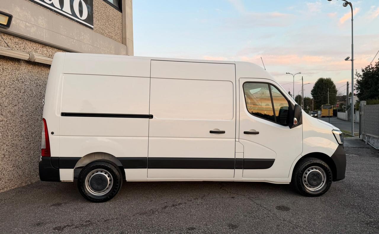 Renault Master T35 2.3 dCi 135 L2 H2 PM-TM Furgone Start