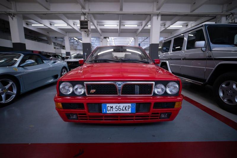 Lancia Delta LANCIA DELTA INTEGRALE HF