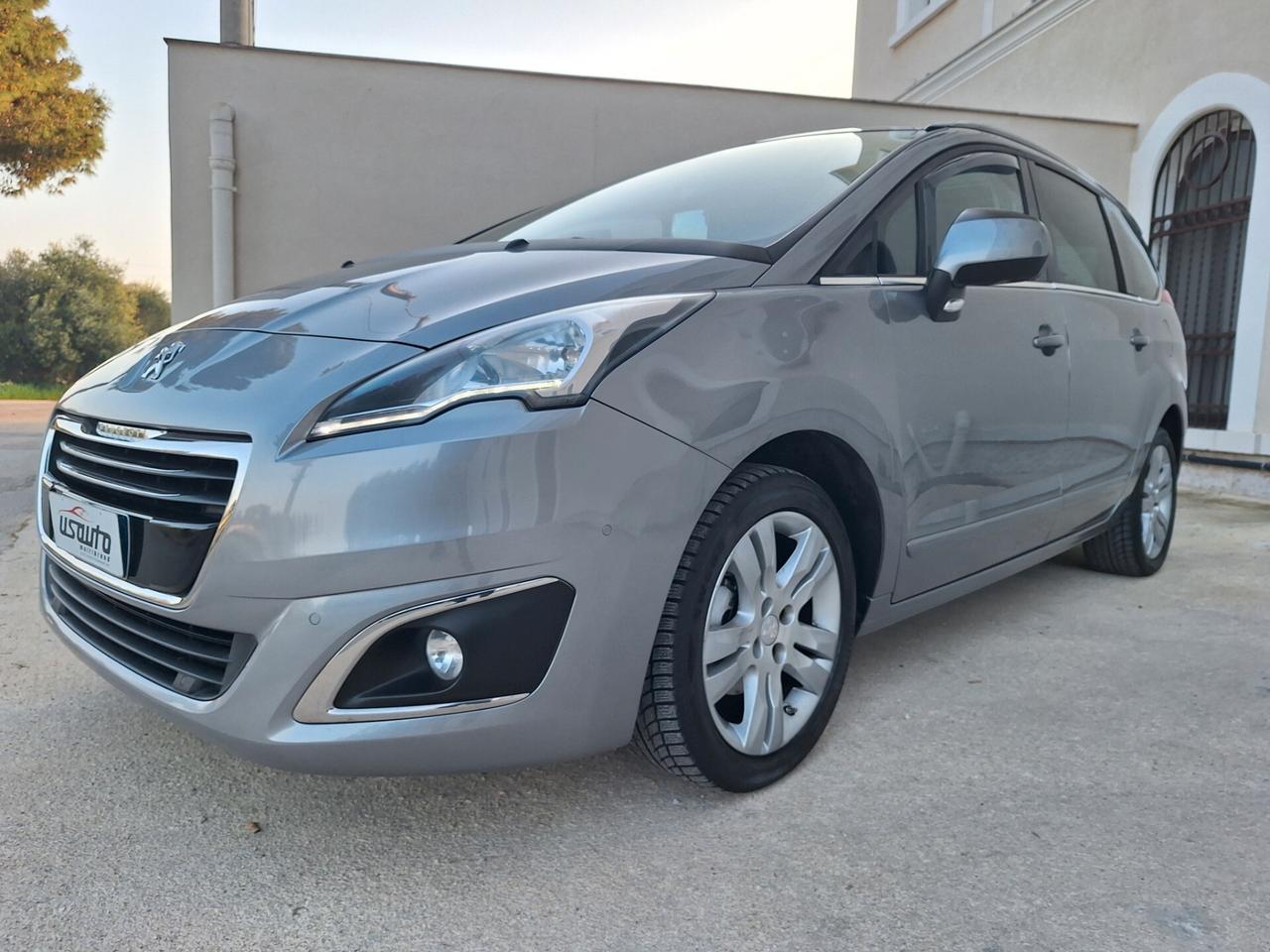 Peugeot 5008 1.6 HDi 115CV"7 POSTI" NAVI TETTO