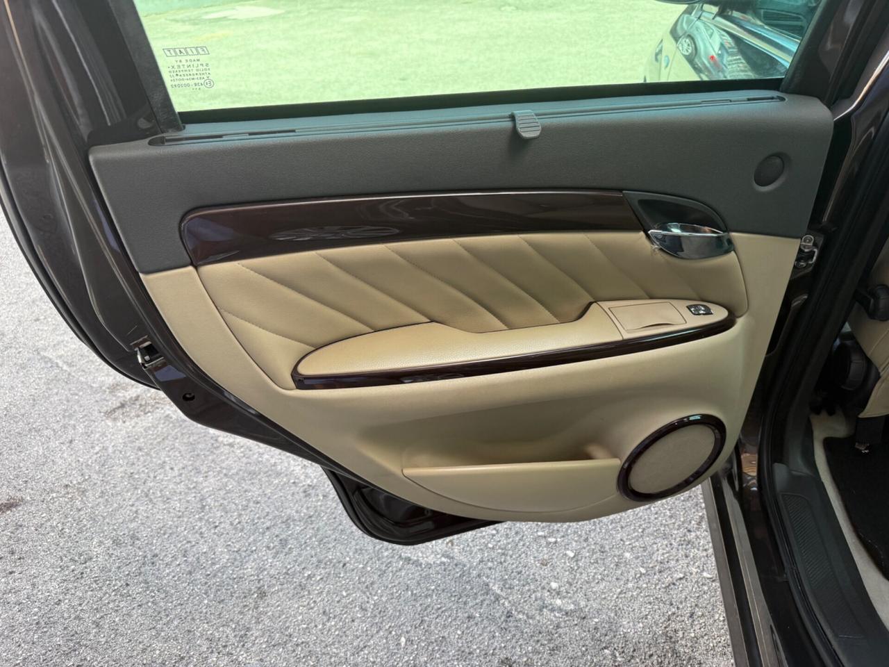 Fiat Croma 1.9 Multijet Emotion