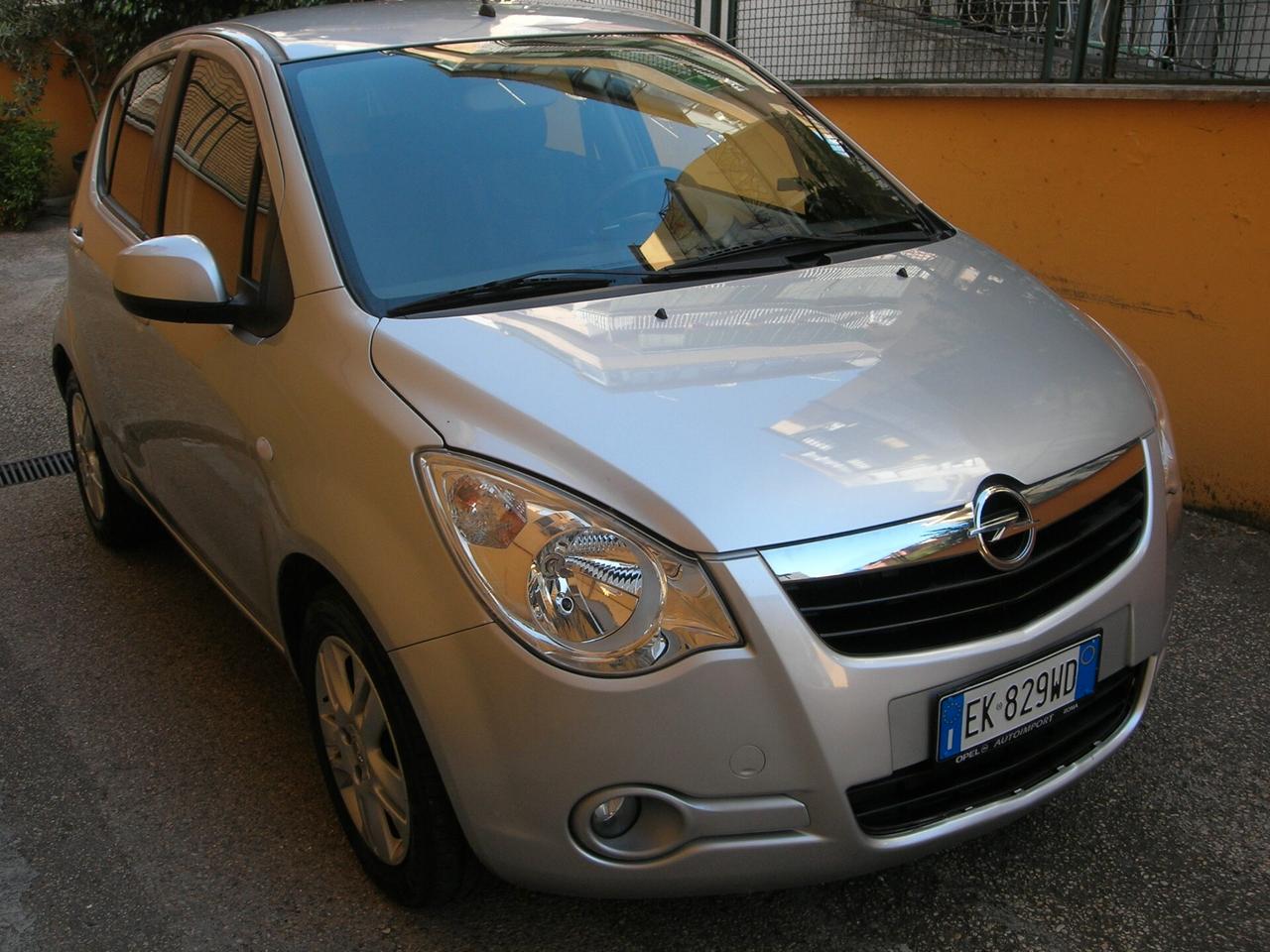 Opel Agila 1.2 16V 94CV Start&Stop Enjoy Cambio automatico