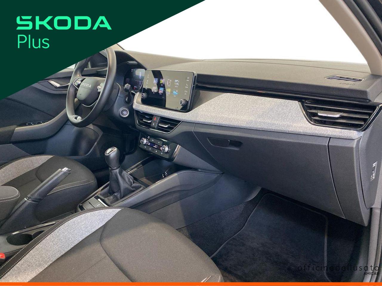 Skoda Kamiq 1.0 tsi 115cv black dots