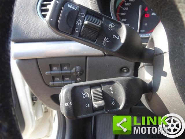 ALFA ROMEO 159 1750 TBi Sportwagon Distinctive