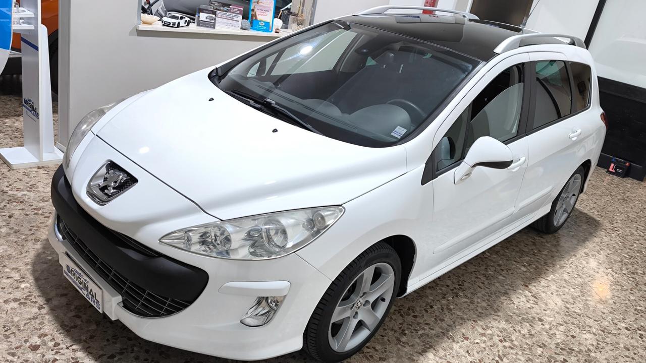Peugeot 308 1.6 HDi 110CV SW Ciel Féline