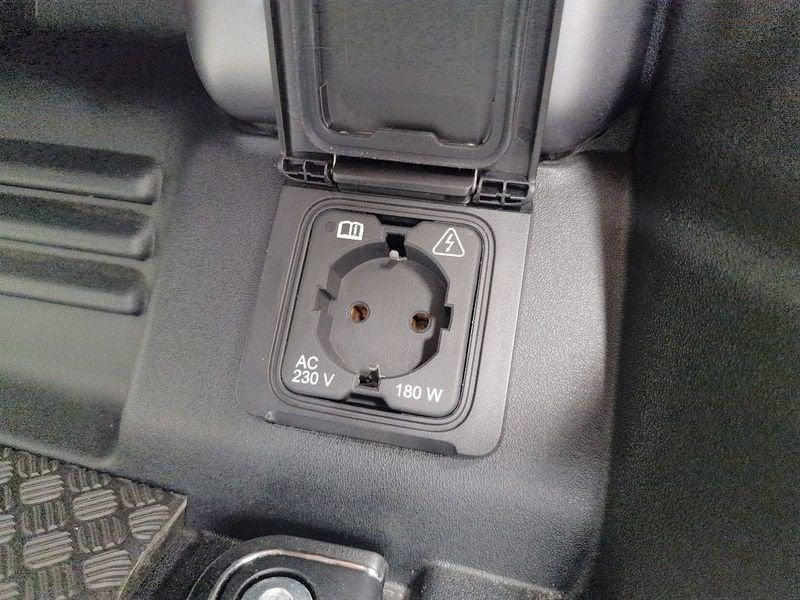 Land Rover Defender 90 3.0D I6 200 CV AWD Auto S