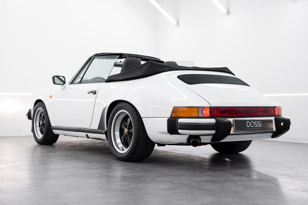 Porsche 911 Carrera 3.2 Cabriolet