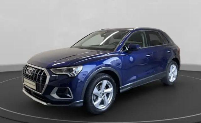 AUDI Q3 35 TFSI Business