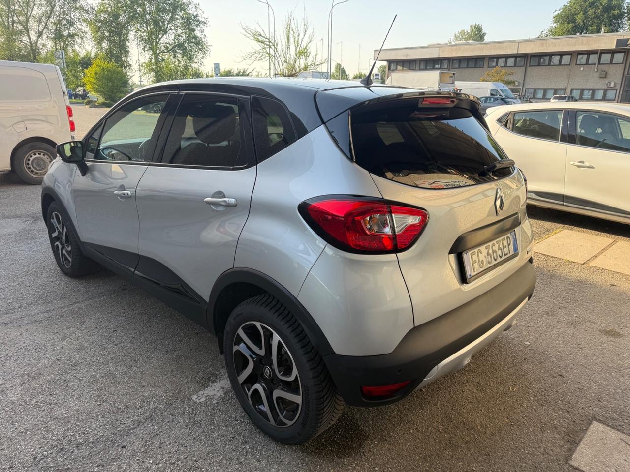 Renault Captur dCi 8V 90 CV Start&Stop Energy Iconic