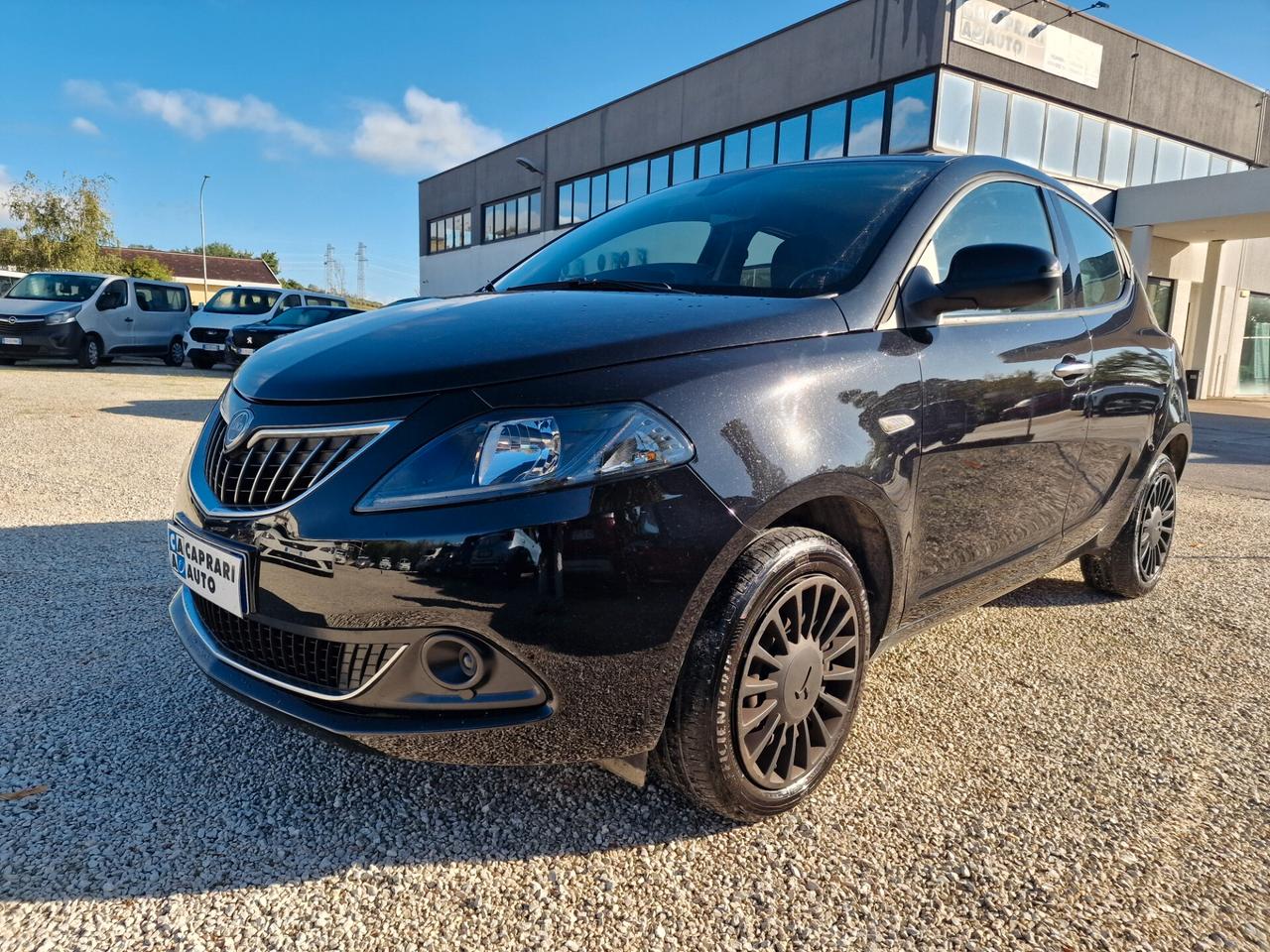 Lancia Ypsilon 1.2 69 CV 5 porte GPL Ecochic Silver