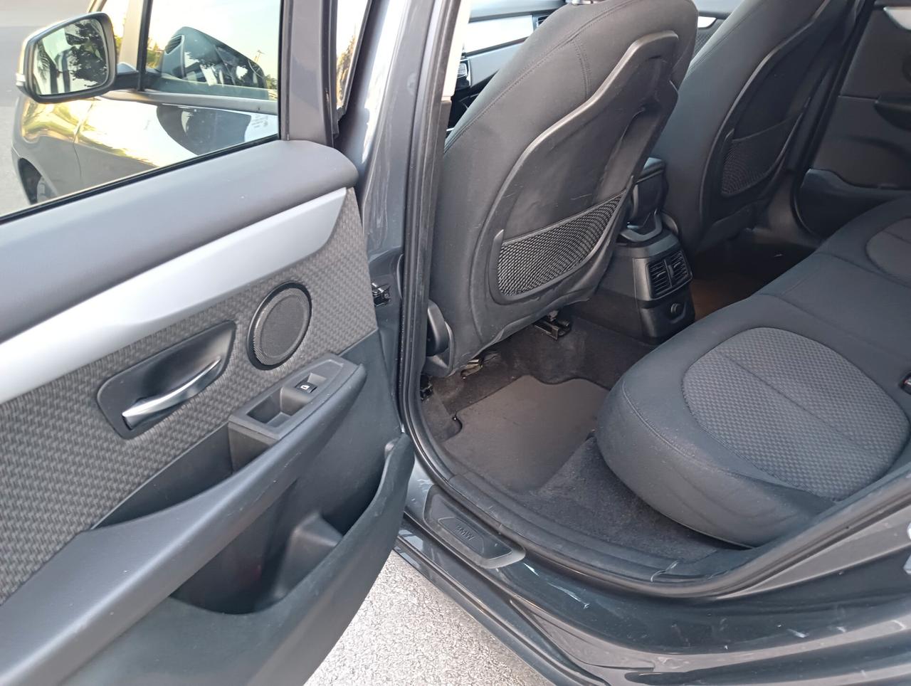 Bmw 218 218d Active Tourer Advantage