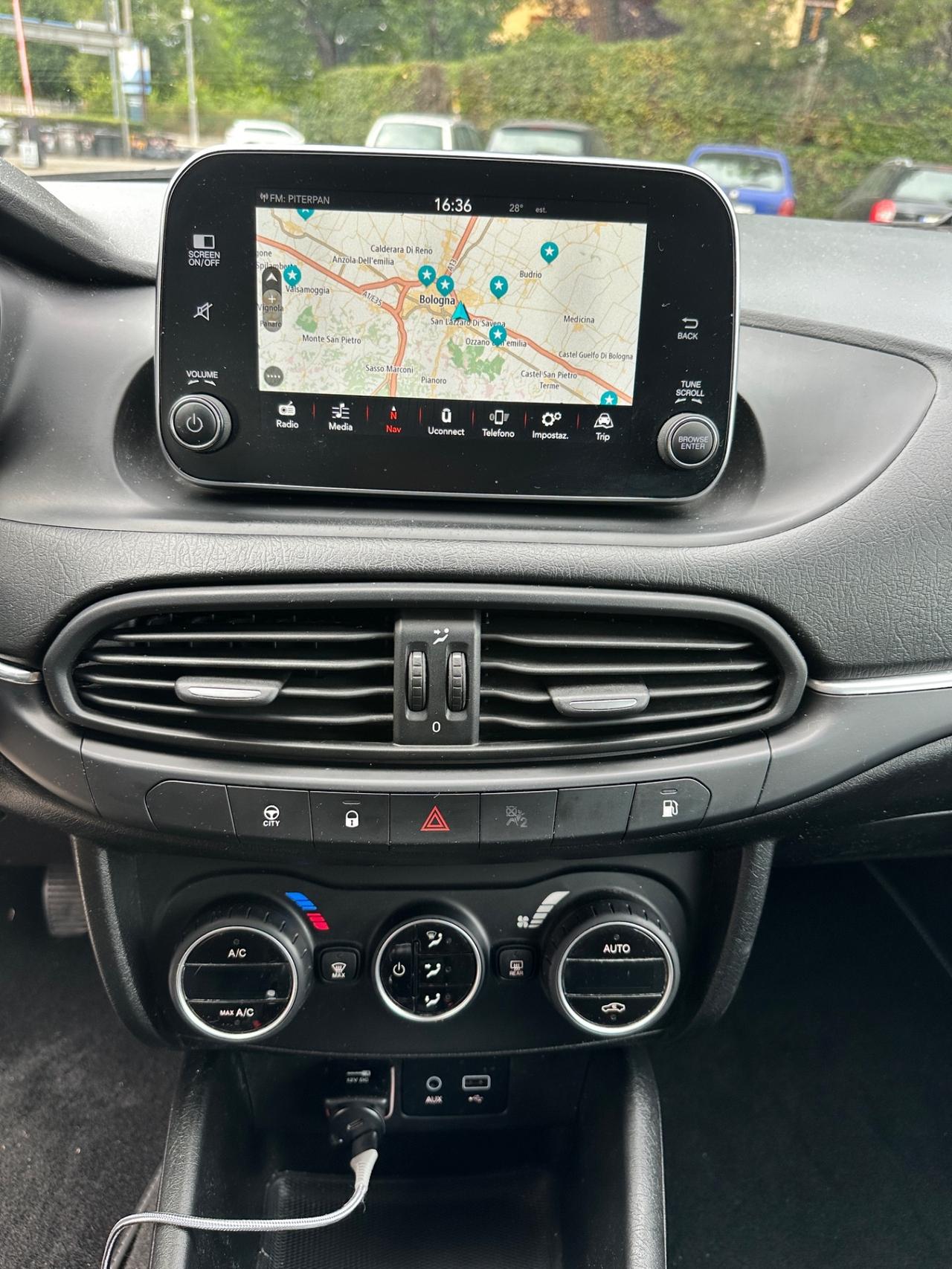 Fiat Tipo 1.4 T-Jet 120CV GPL SW Lounge