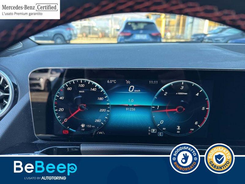 Mercedes-Benz GLA 200 D PREMIUM AUTO