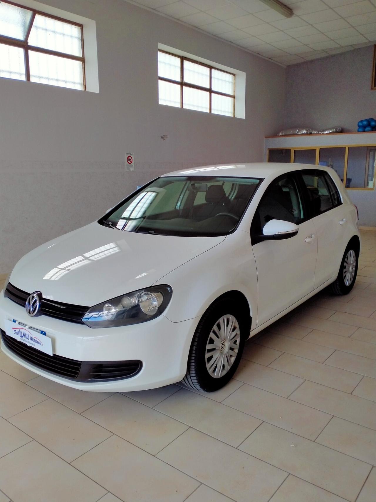 Volkswagen Golf 1.6 TDI FINANZIABILE