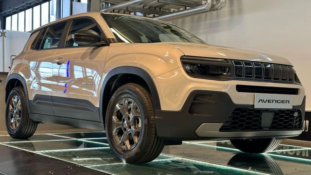 JEEP Avenger 1.2 Turbo 100 CV Longitude"NOLEGGIO"