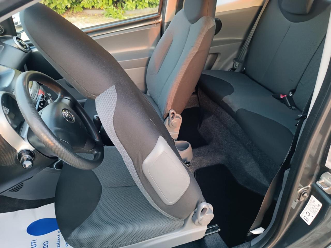 Toyota Aygo 1.0 12V VVT-i 3 porte