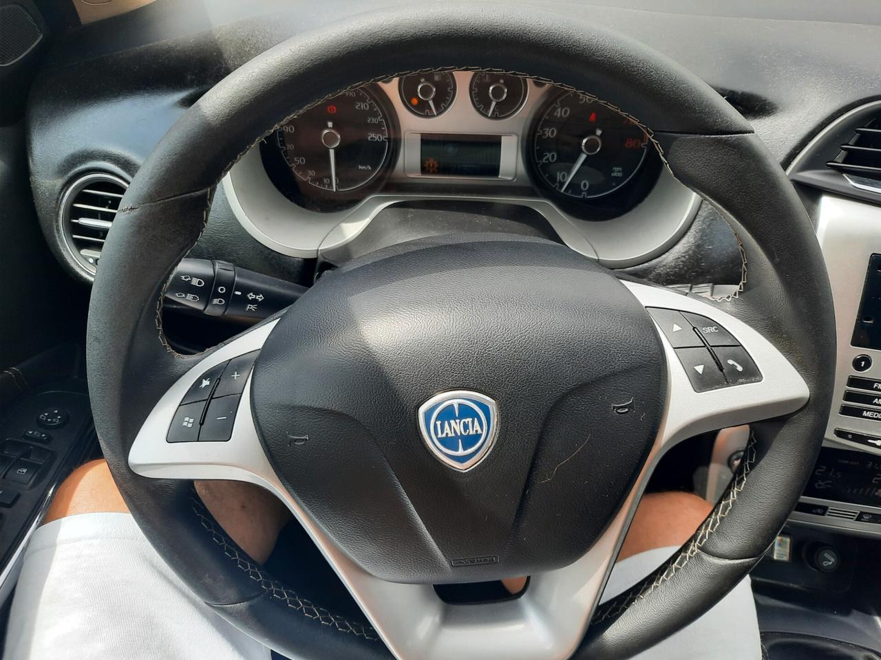 Lancia Delta 1.4 T-Jet 120 CV Oro Ecochic GPL