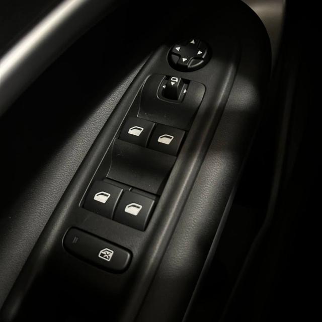 JEEP Avenger 1.2 Turbo MHEV Summit TETTO APRIBILE