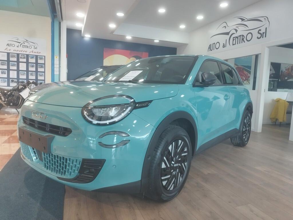 Fiat 600 Hybrid 100 CV DCT MHEV