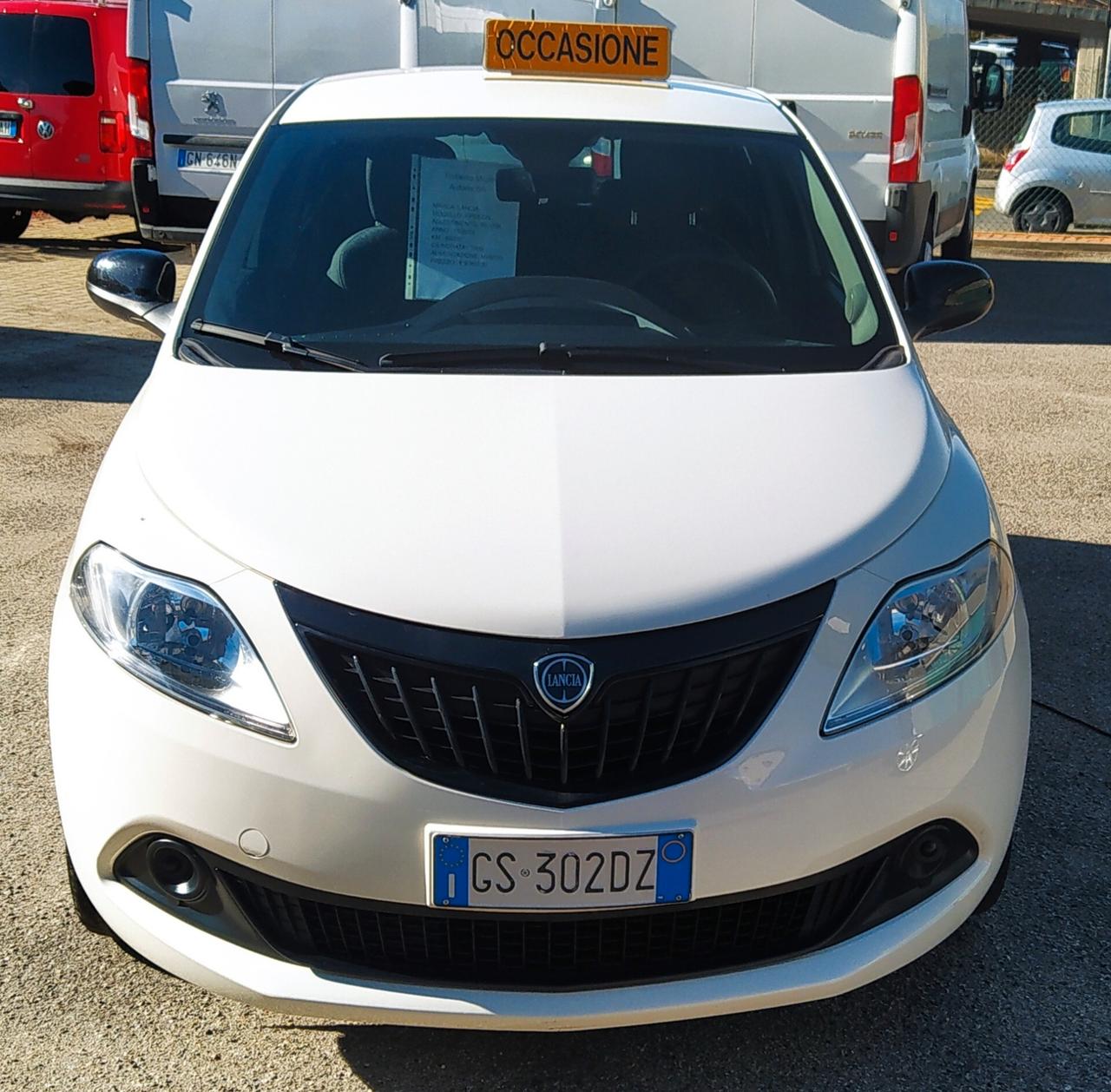 LANCIA YPSILON HYBRID
