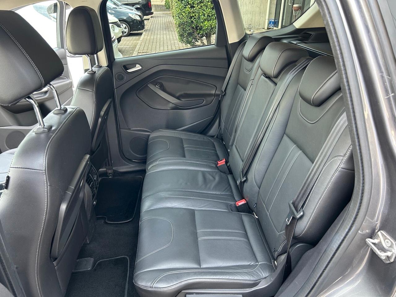 Ford Kuga 2.0 tdci Titanium 4wd 140cv powershift