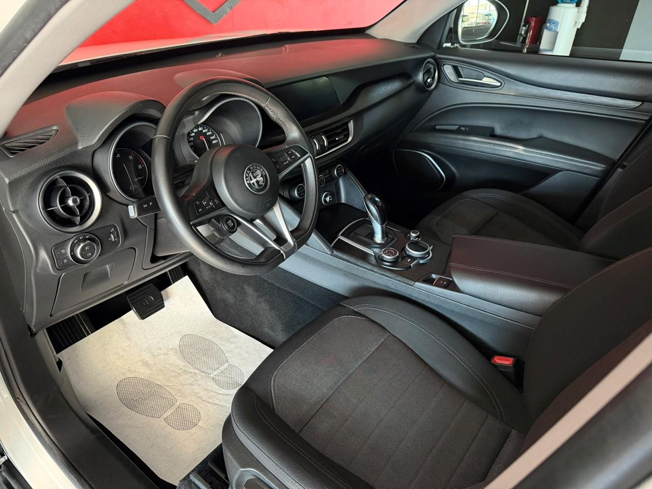 Alfa Romeo Stelvio 2.2 Turbodiesel 190 CV AT8 Q4 Super