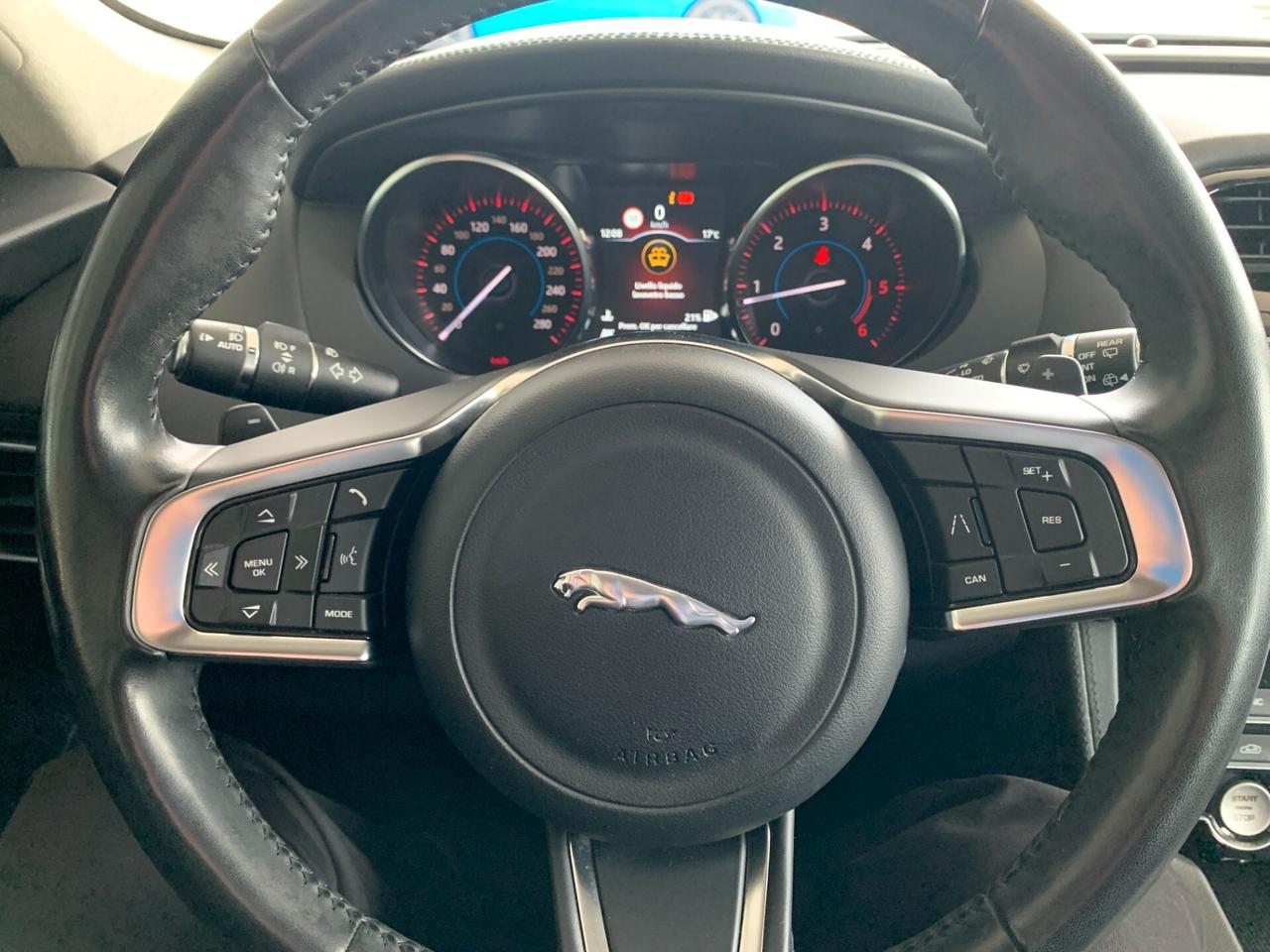 Jaguar F-Pace 2.0 D 180 CV AWD aut. Prestige